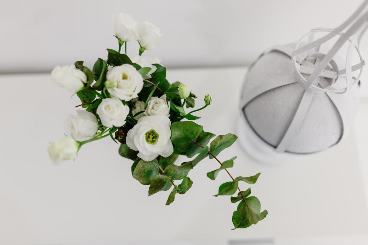 White Stylish Apartment 3 Vico Equense Buitenkant foto